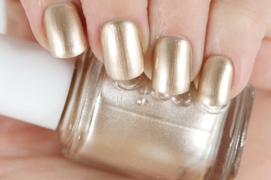 Лак Essie Metallic