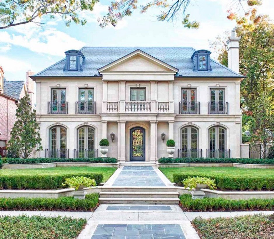 Неоклассический особняк Голландия