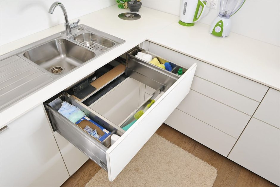 Выдвижное ведро Blum Base System 60
