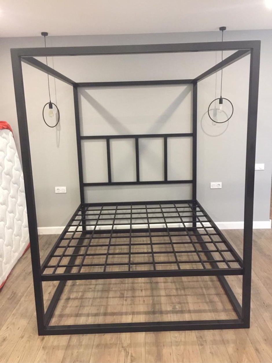 Кровать двуспальная в стиле лофт металл
