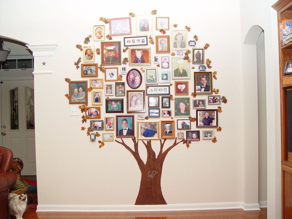 Афиша семейное дерево
