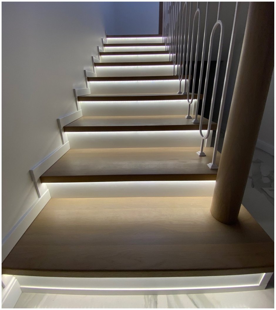 Встраиваемая подсветка лестницы Шнайдер
