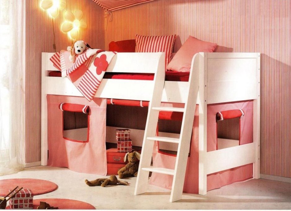 Кровать с горкой для детей