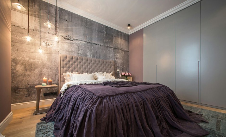 Бетонная стена в стиле лофт в спальне