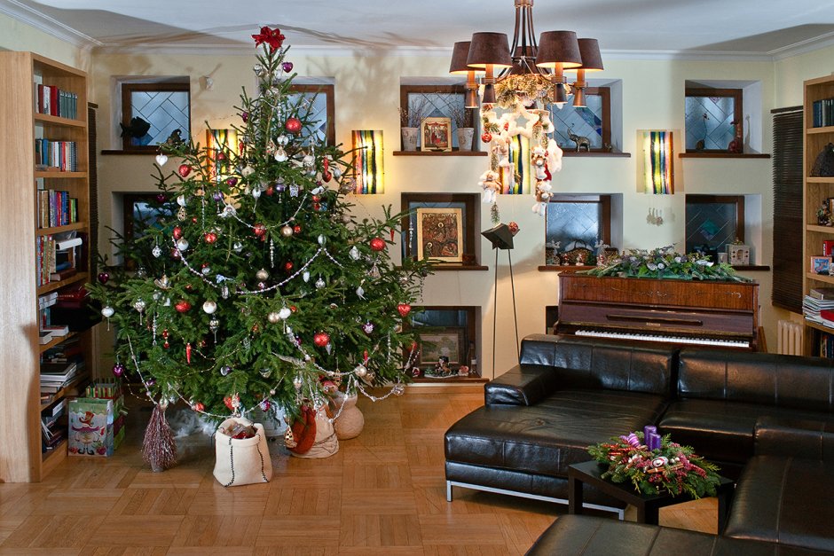 Christmas Tree Neoclassic