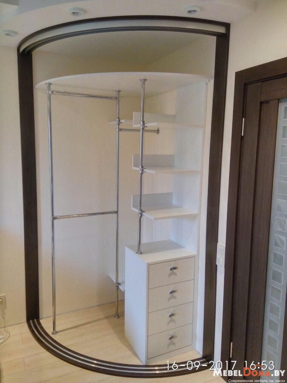 Радиусная перегородка