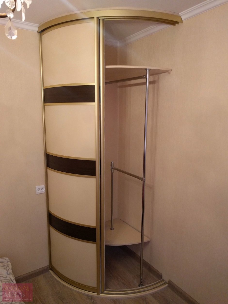 Радиусный шкаф-купе Мебелайн-1