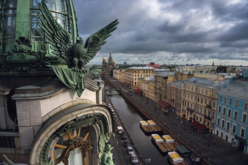 Дом Зингера в Санкт-Петербурге