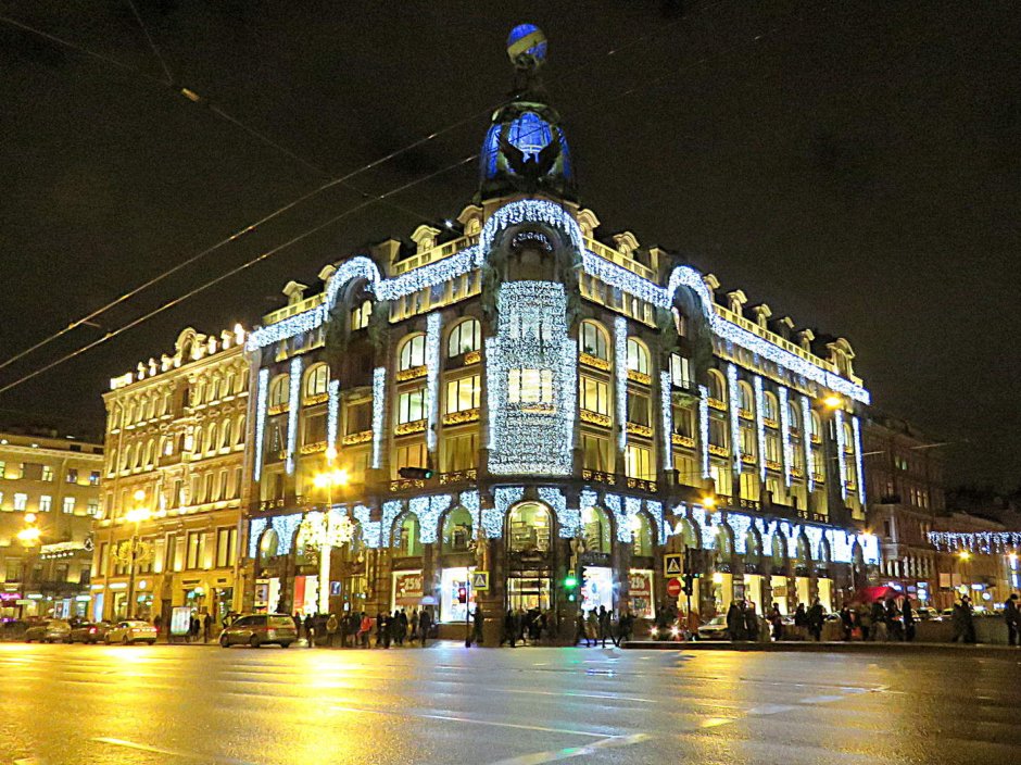 Дом Зингера в Санкт-Петербурге