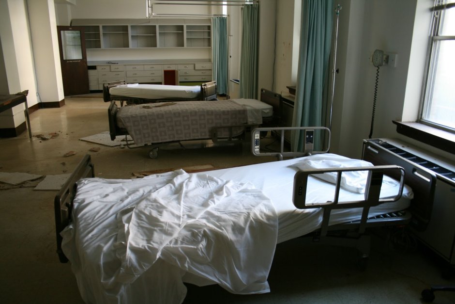 Комната в больнице реалистичная