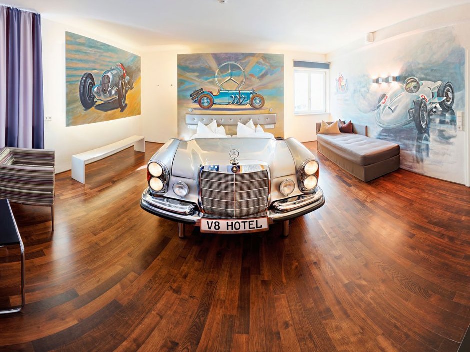 V8 Hotel, Штутгарт
