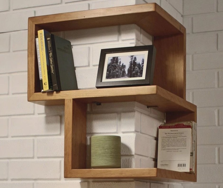 Полки с книгами Эстетика