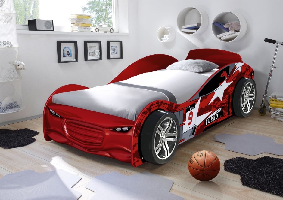 Детская кровать спортивный автомобиль