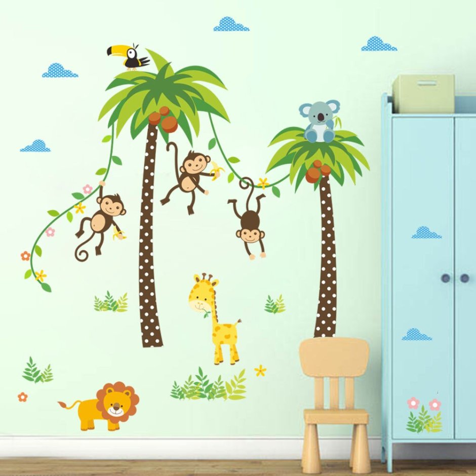 Жирафы на стене в детской