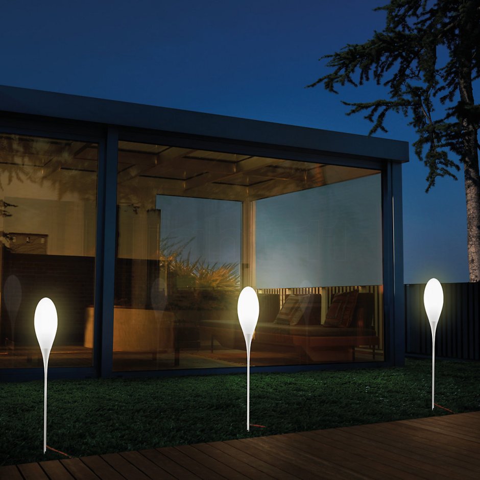 Светильник из чашек