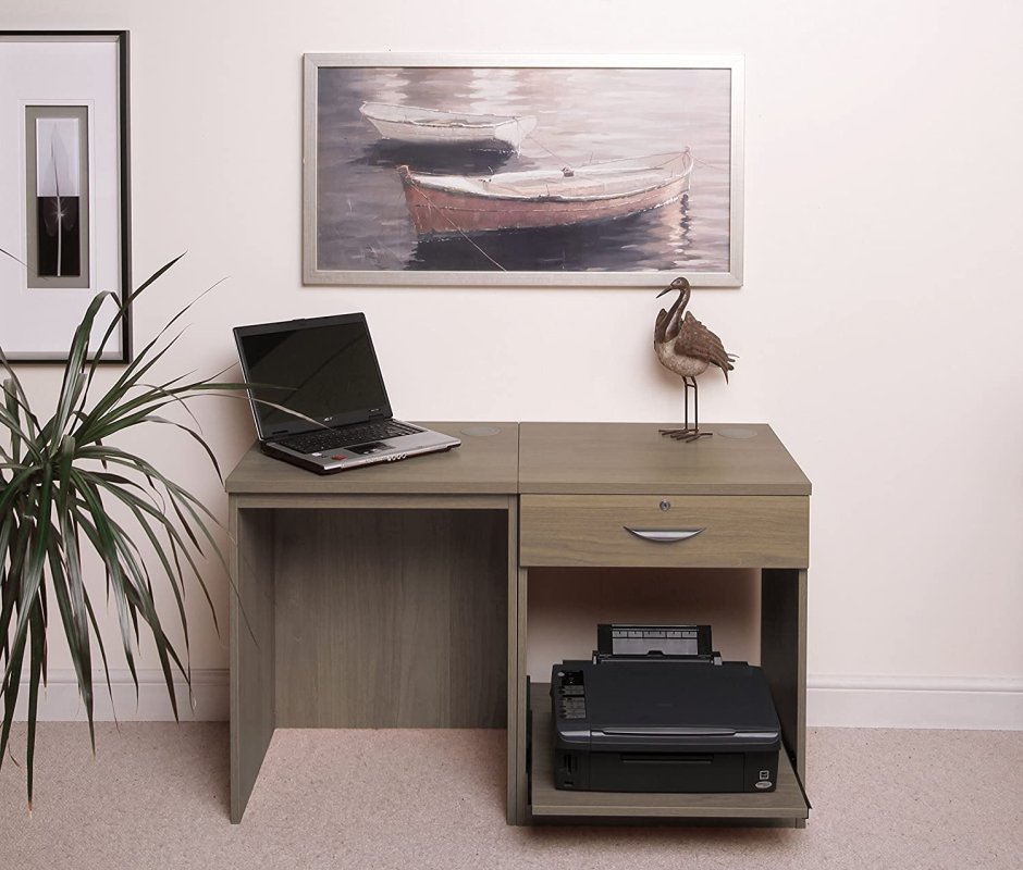 Письменный стол с местом для принтера
