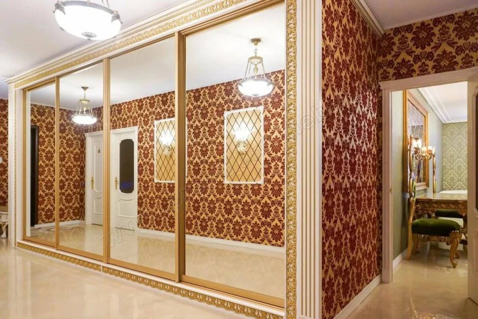 Шкаф купе лакобель и зеркало 3 двери