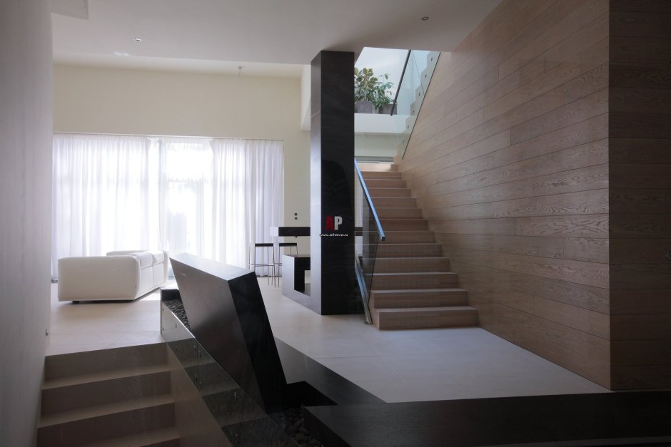The thin House Лондон