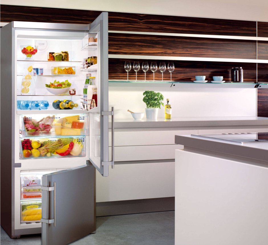 Либхер холодильник CBNES 4656