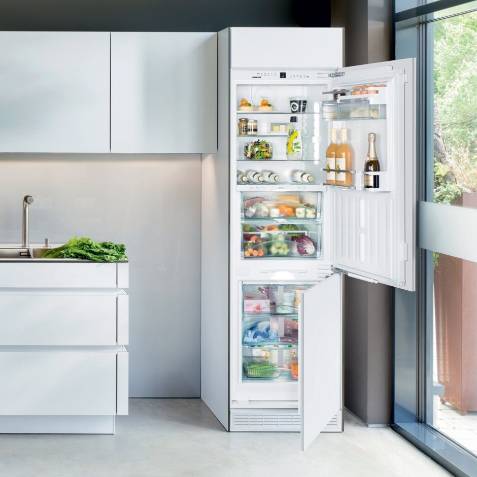Встраиваемый холодильник Haier BCFE-625aw