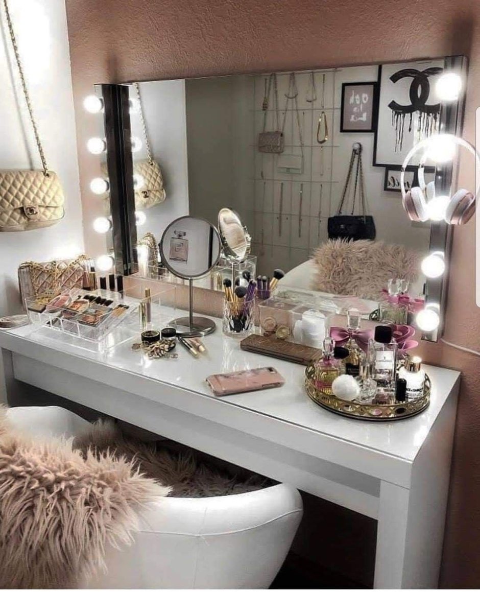 Туалетный столик make up BMS