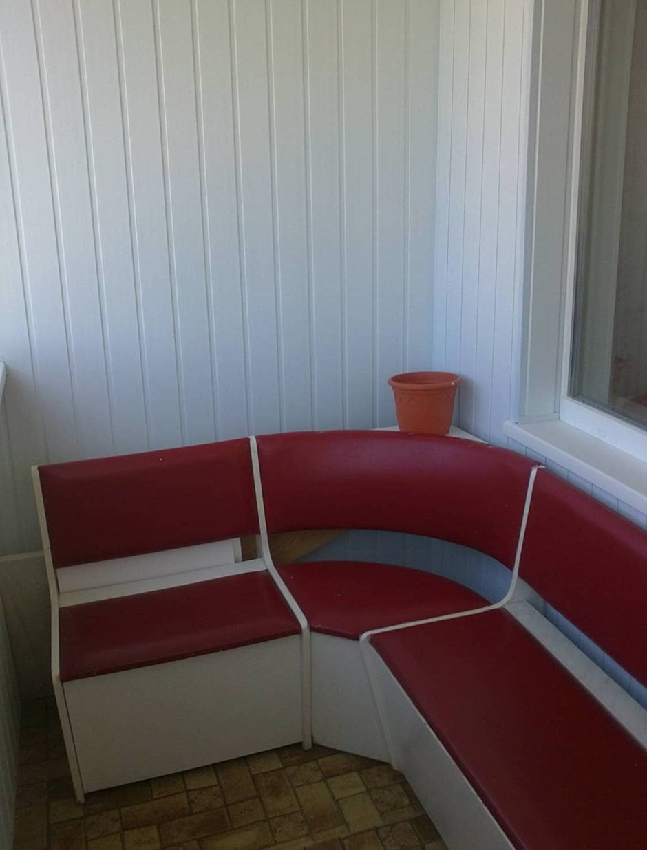 Скамья для кухни