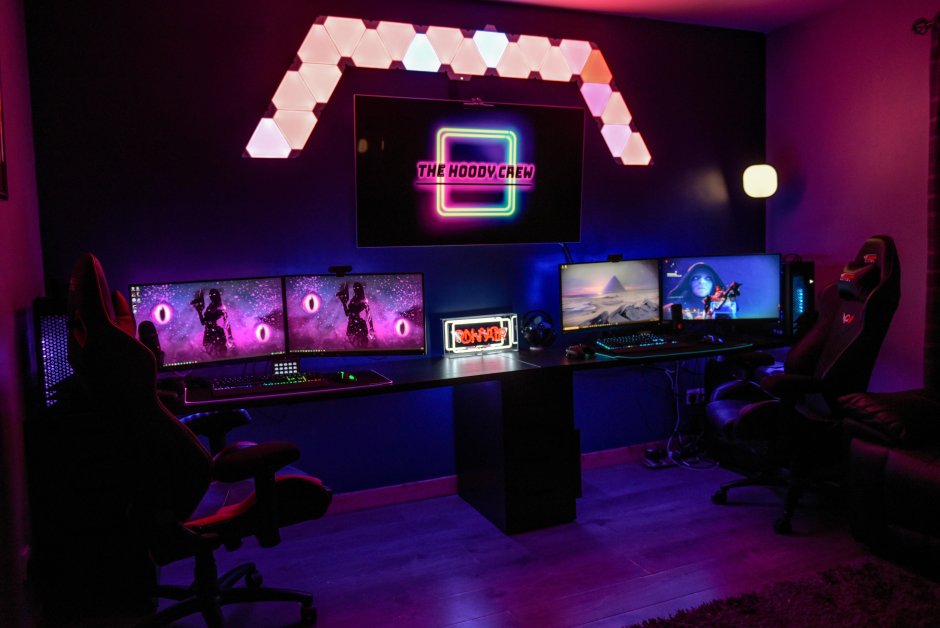Красивая геймерская комната