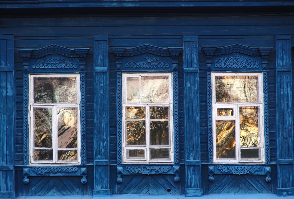 Окна с резными наличниками в Коломенском