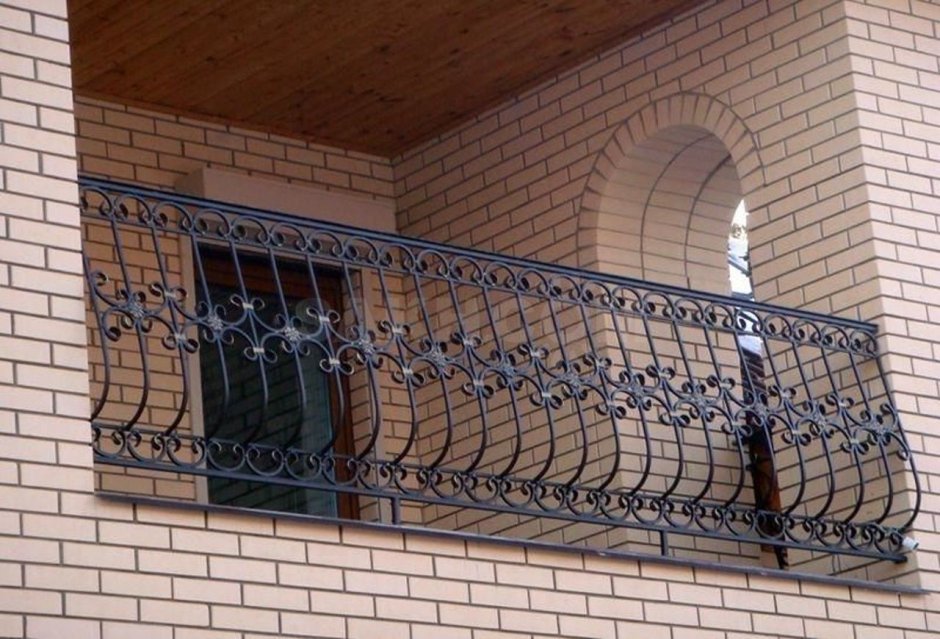 Кованые балконы и террасы