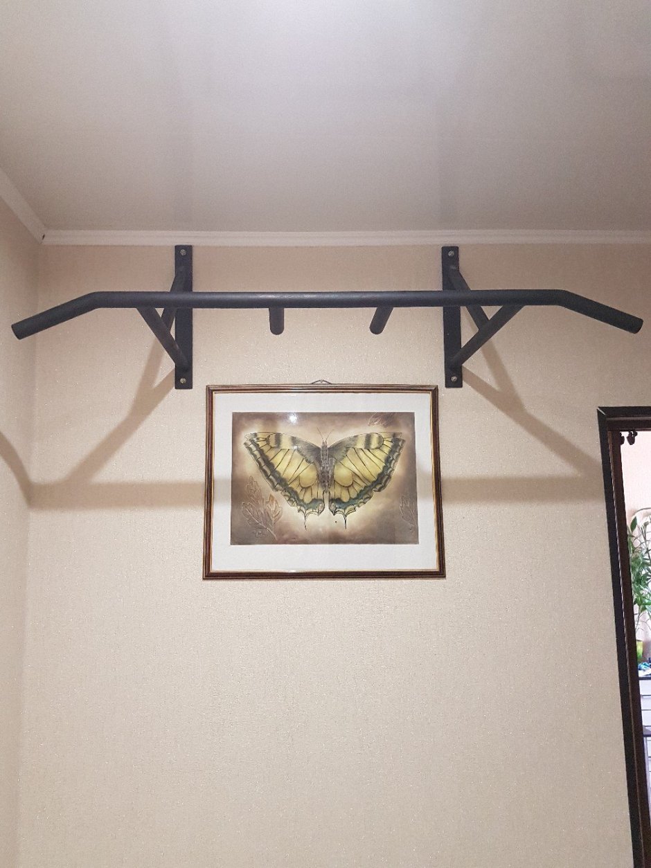 Турник настенный уличный