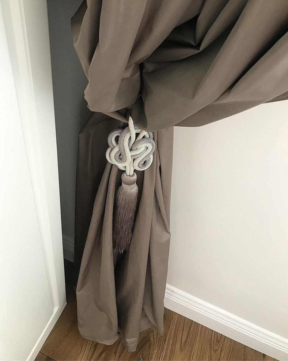 Металлический держатель для штор «Curtain attraction Appliance»