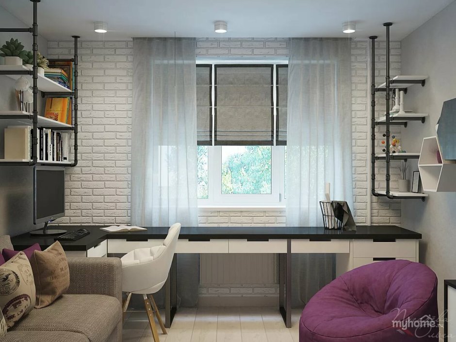 Маленький кабинет с окном