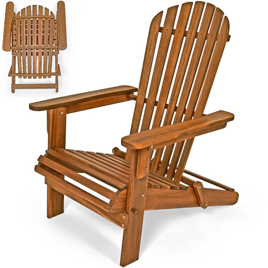 Кресло на деревянных опорах