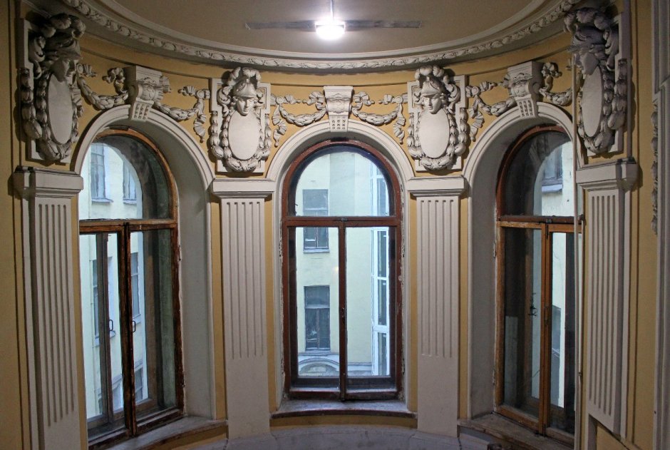 Красивые окна Петербурга