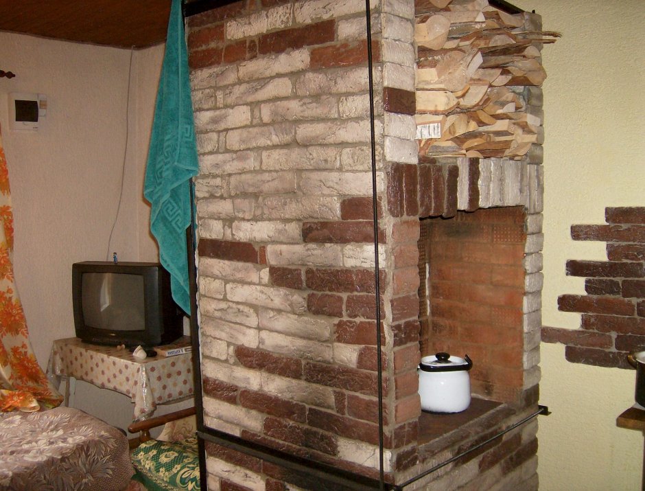 Искусственный камень в интерьере