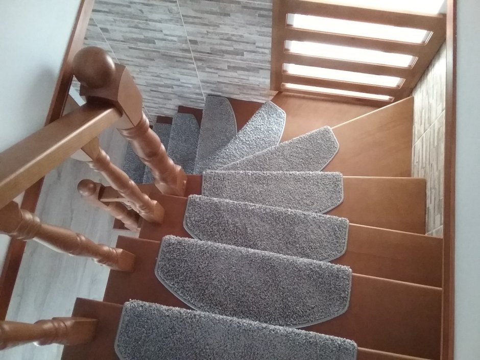Дорожка на лестницу