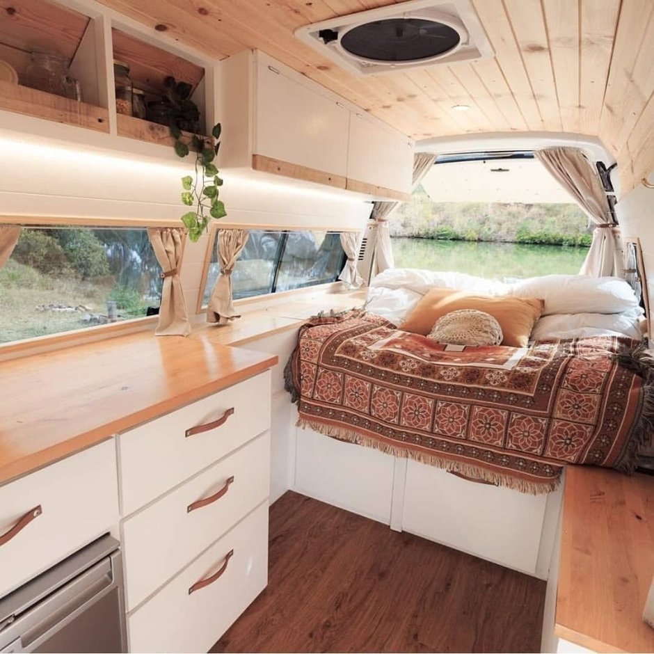 Кемпер Airstream