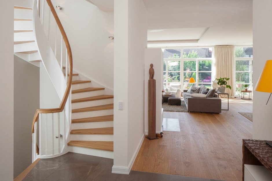 Лестница 1 косоур металл