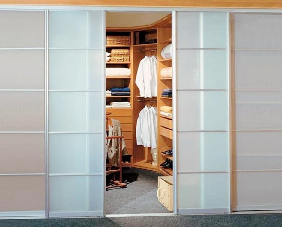 Шкаф купе Sliding-Door Wardrobe