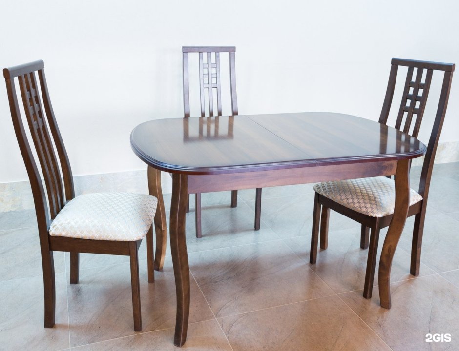 Маленькая угловая кухня классика