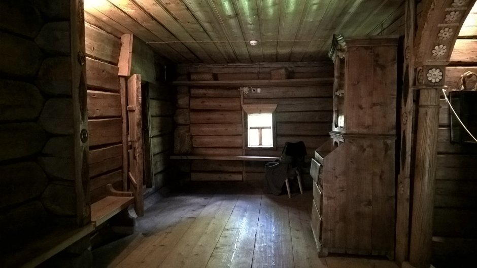 Крестьянская изба внутри