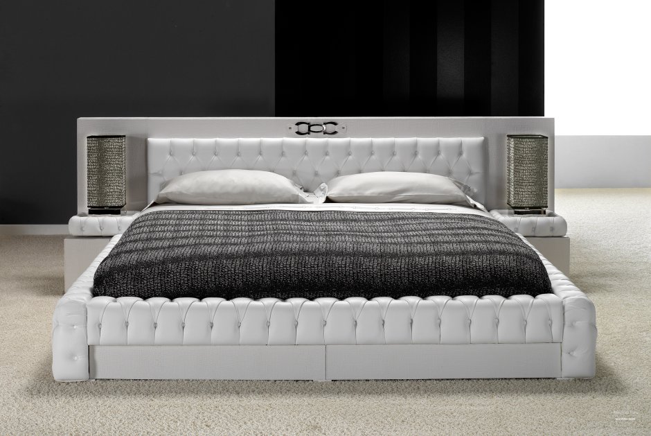 Кровать двуспальная 2200х2200