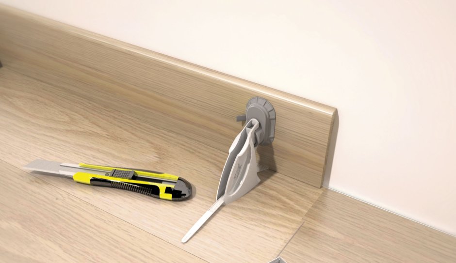 Плинтус Vynaflex Wood Skirting