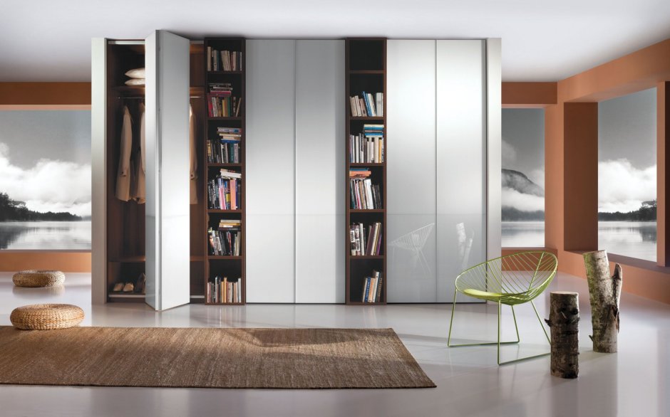 Шкаф купе с боковыми полками