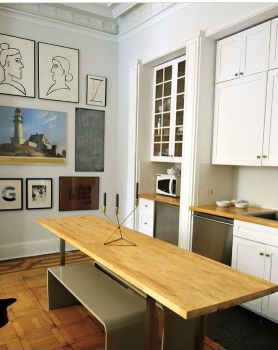 Кухонный стол узкий и длинный