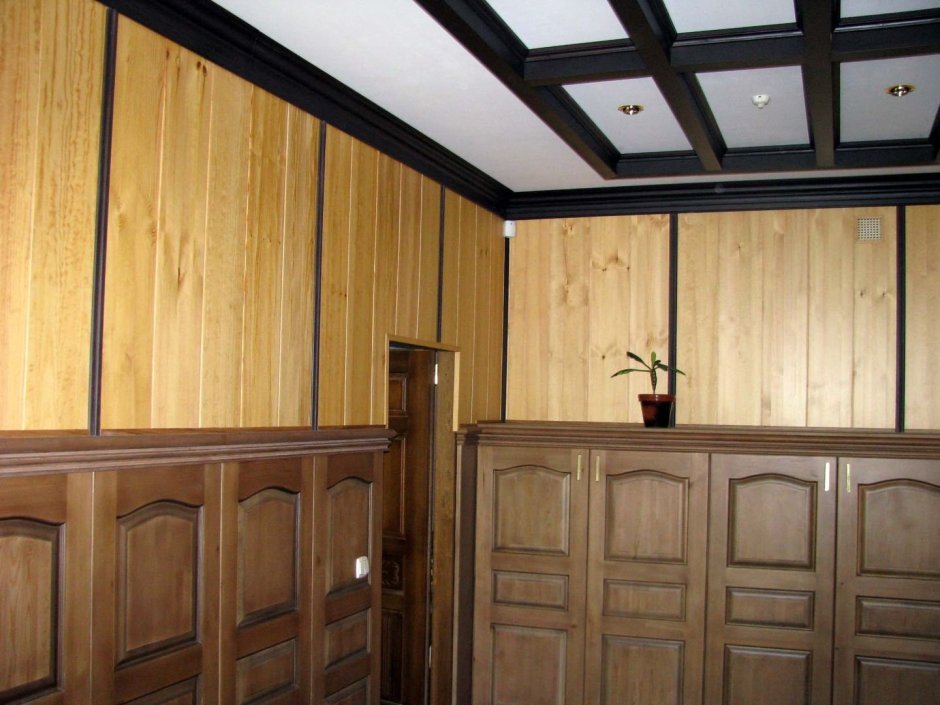 Деревянные потолочные панели для внутренней отделки