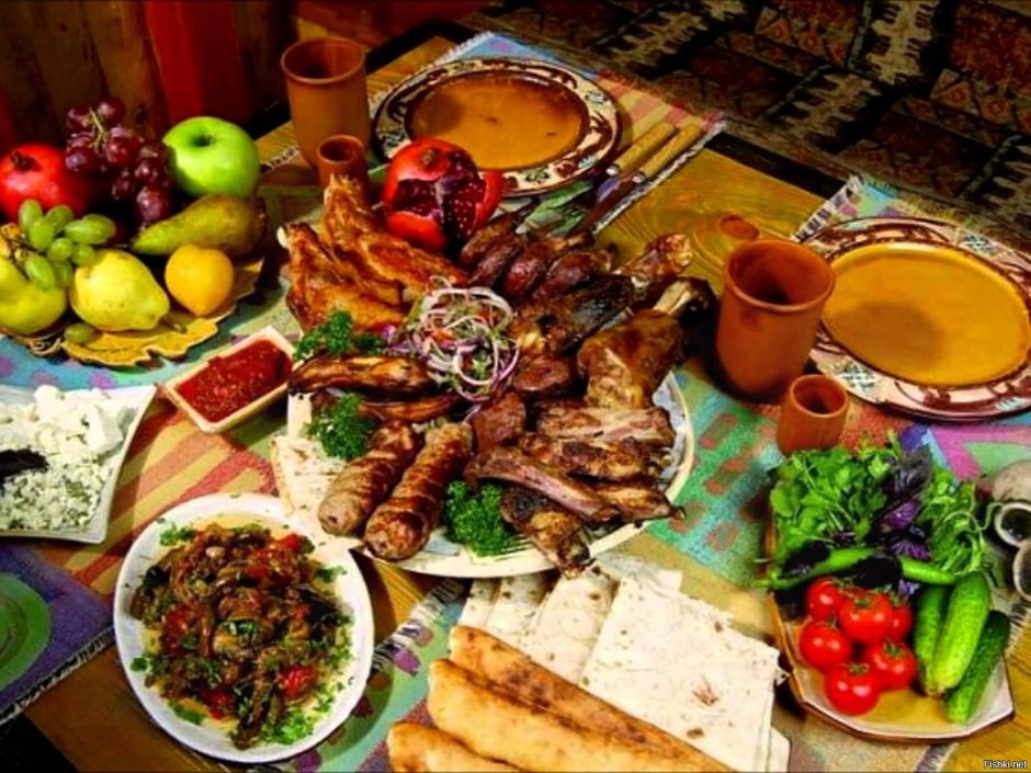 Национальное блюдо Армении толма