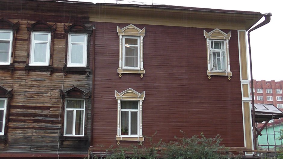 Отреставрированный деревянный дом