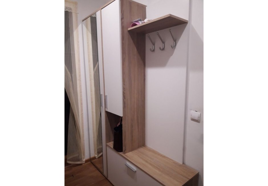 Прихожая Наоми Велес
