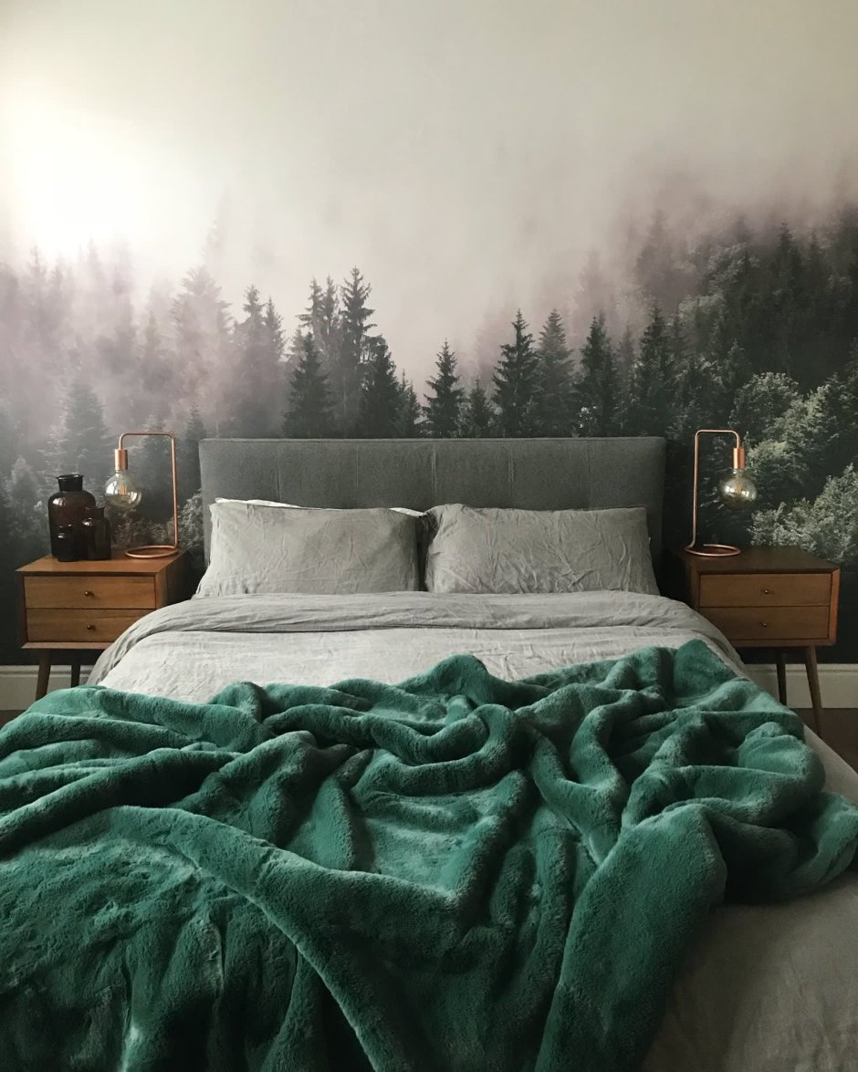 Спальня в зеленых тонах лес
